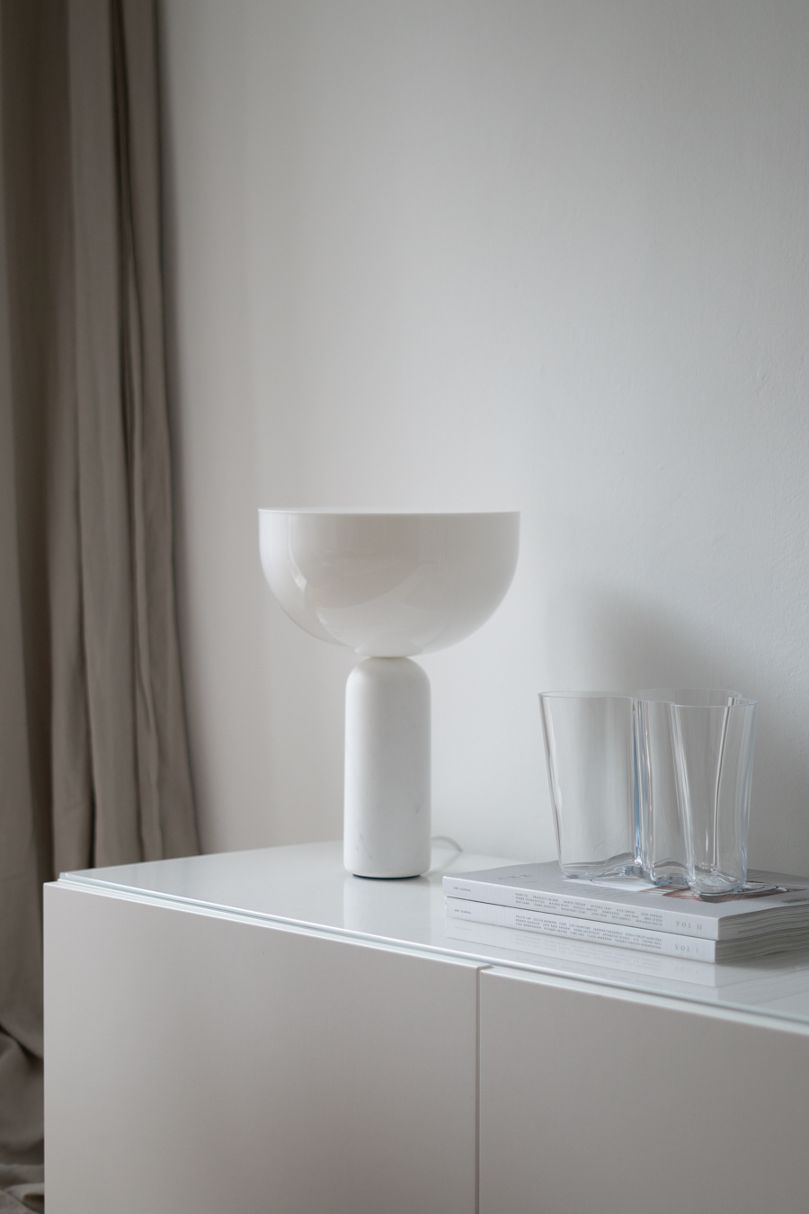 Fall Decor, New Works Kizu Lamp, Aalto Savoy Vase, Neutral Interior Aesthetic, Danish Design