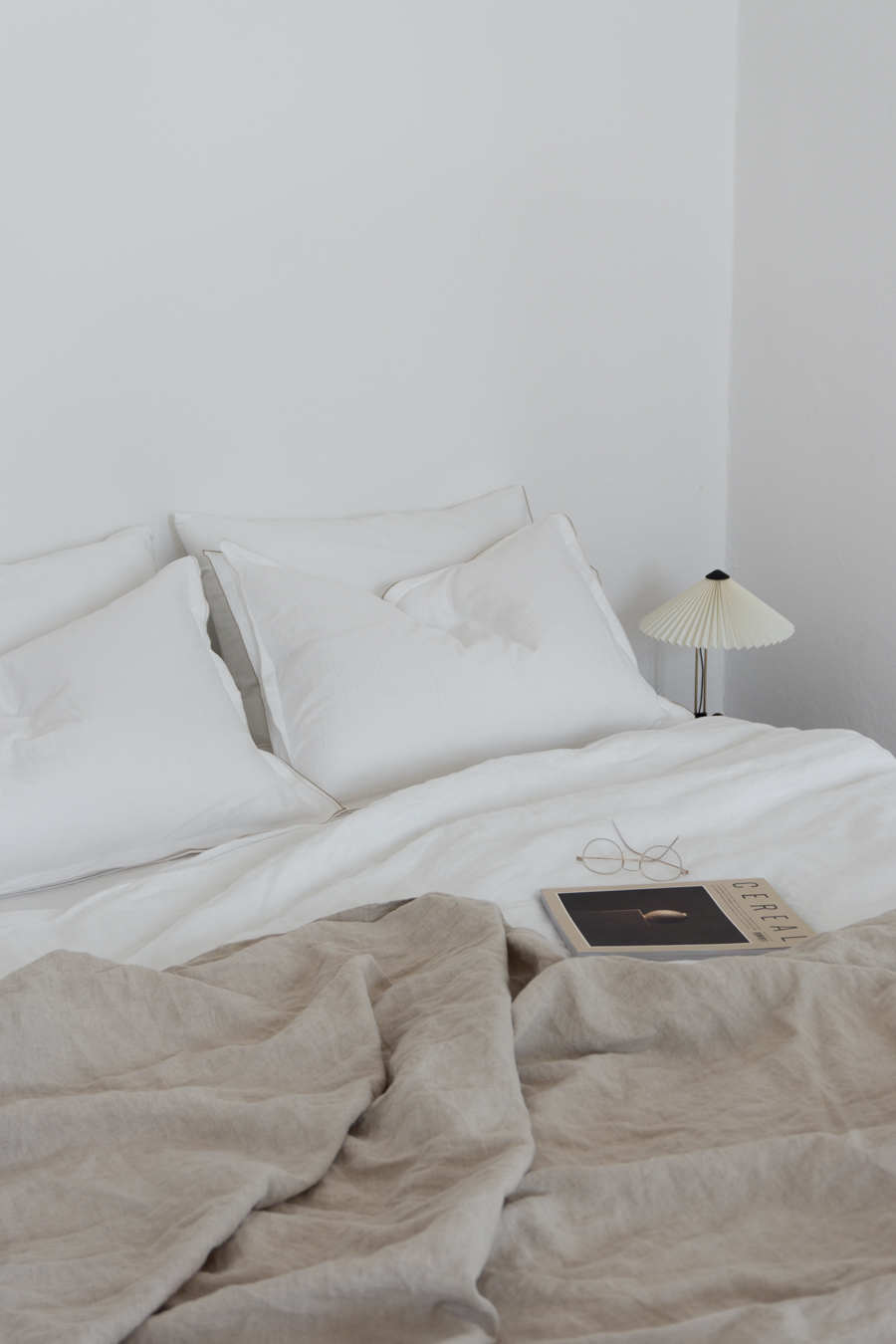 Baea Sustainable Bedding, White Bedroom