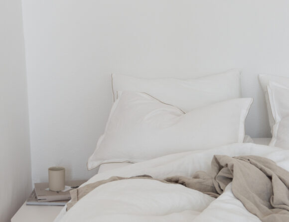 Baea Sustainable Bedding, White Bedroom