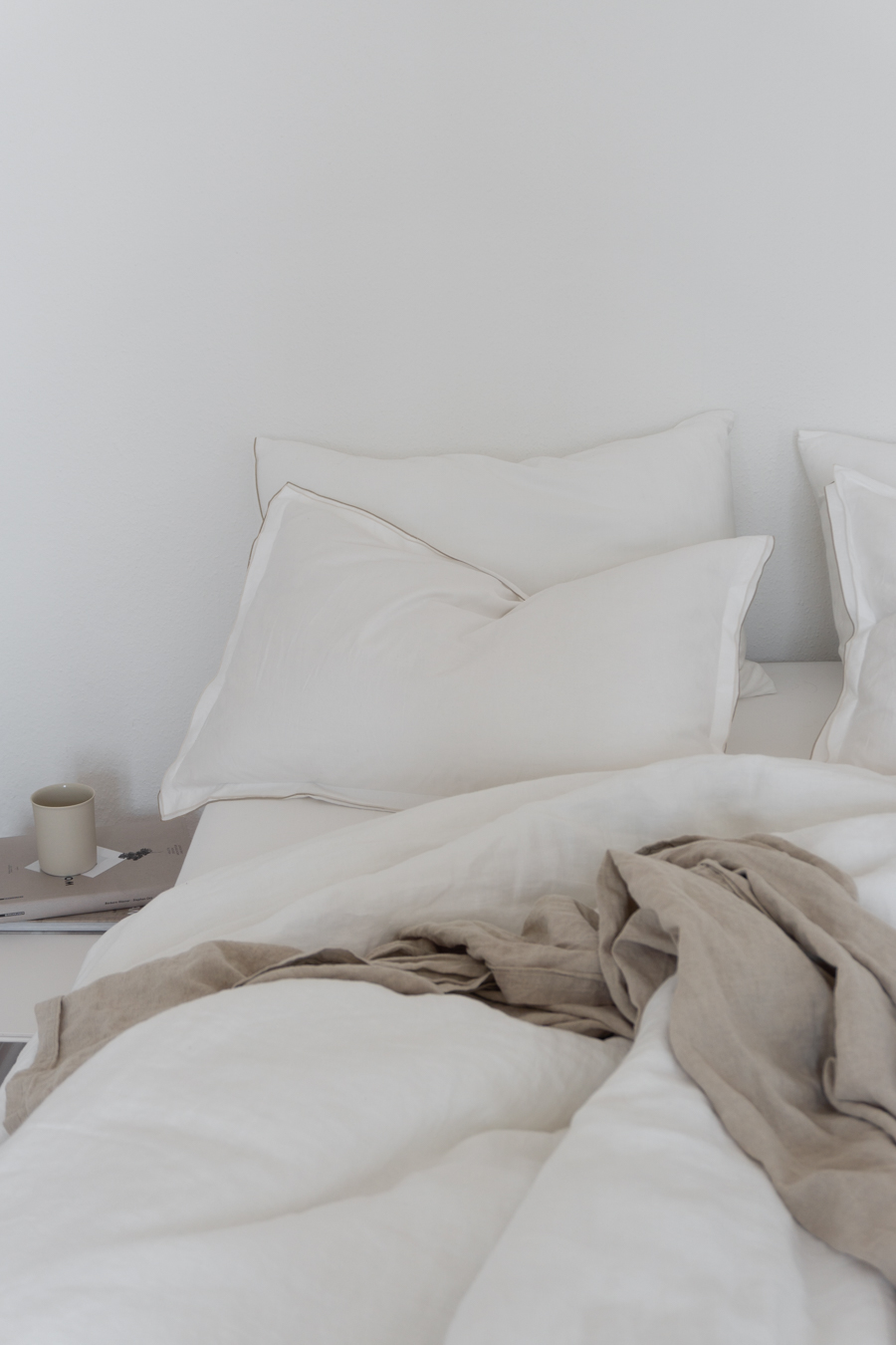 Baea Sustainable Bedding, White Bedroom