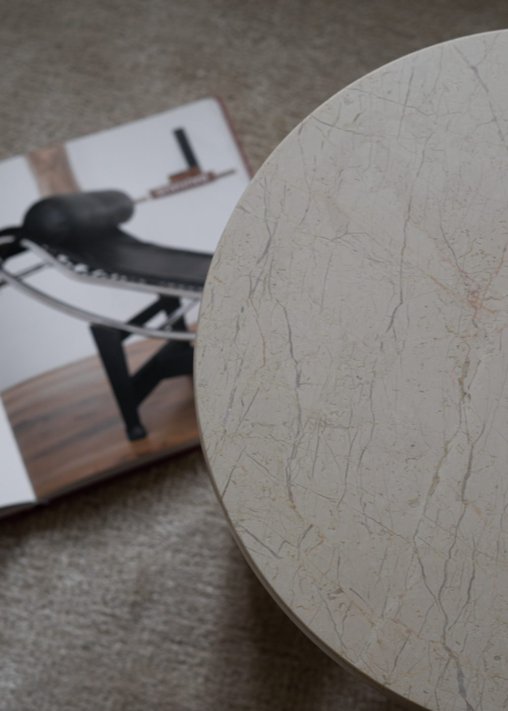 Androgyne Marble Table