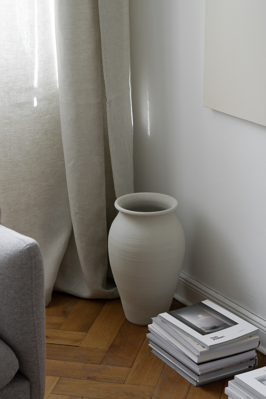 Beige Clay Vase, Linen Curtains Zelva Urbanara