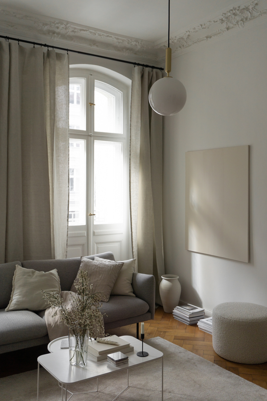 Grey Sofa, Beige Interior Design, Aalto Vase, Linen Curtains