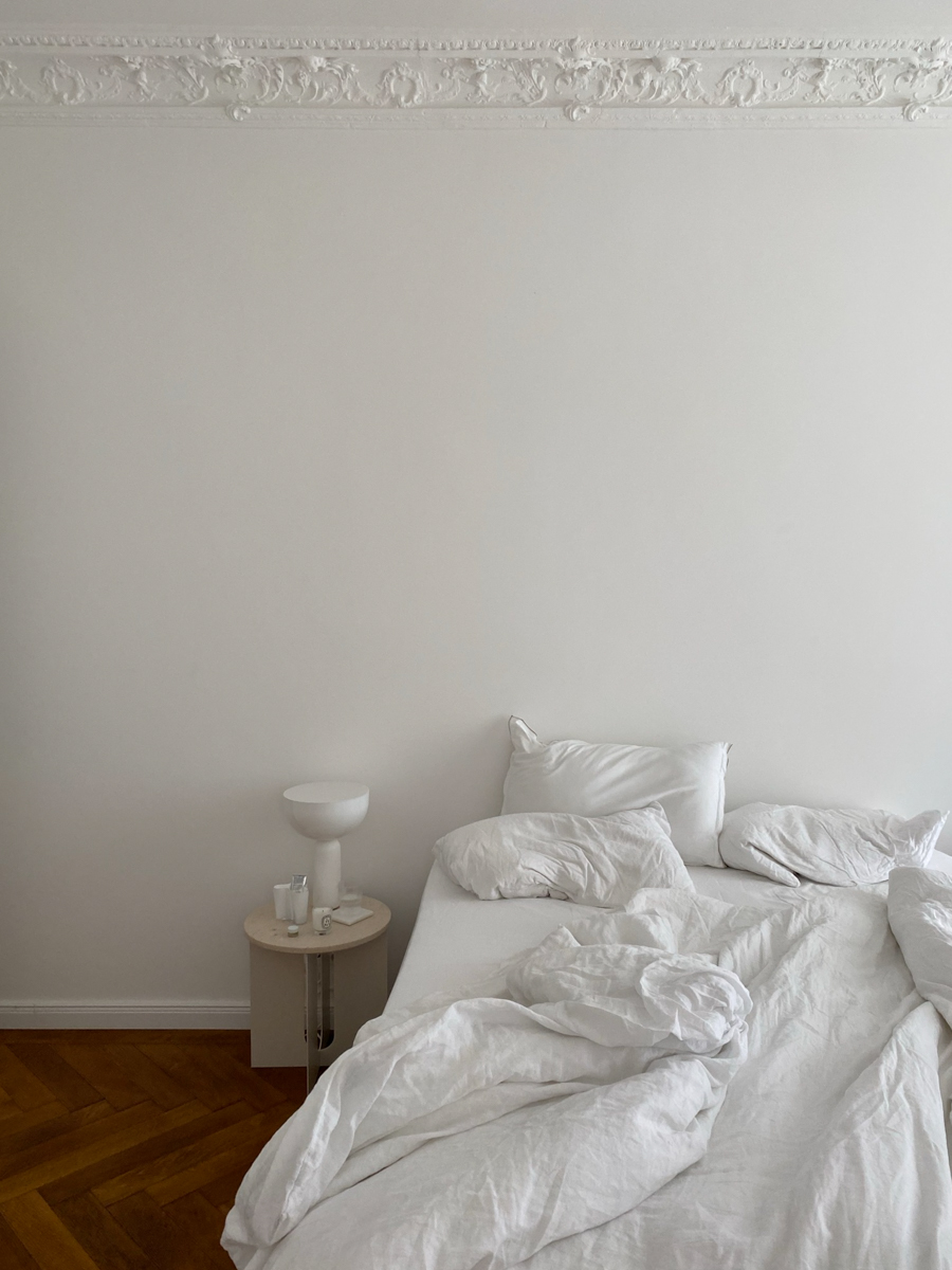 Interior Design Inspo - White Bedroom