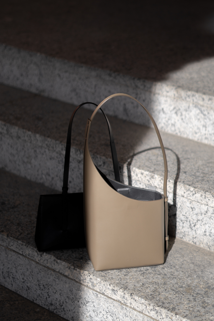 Aesther Ekme, Minimalist Classic Handbags - Style Inspo