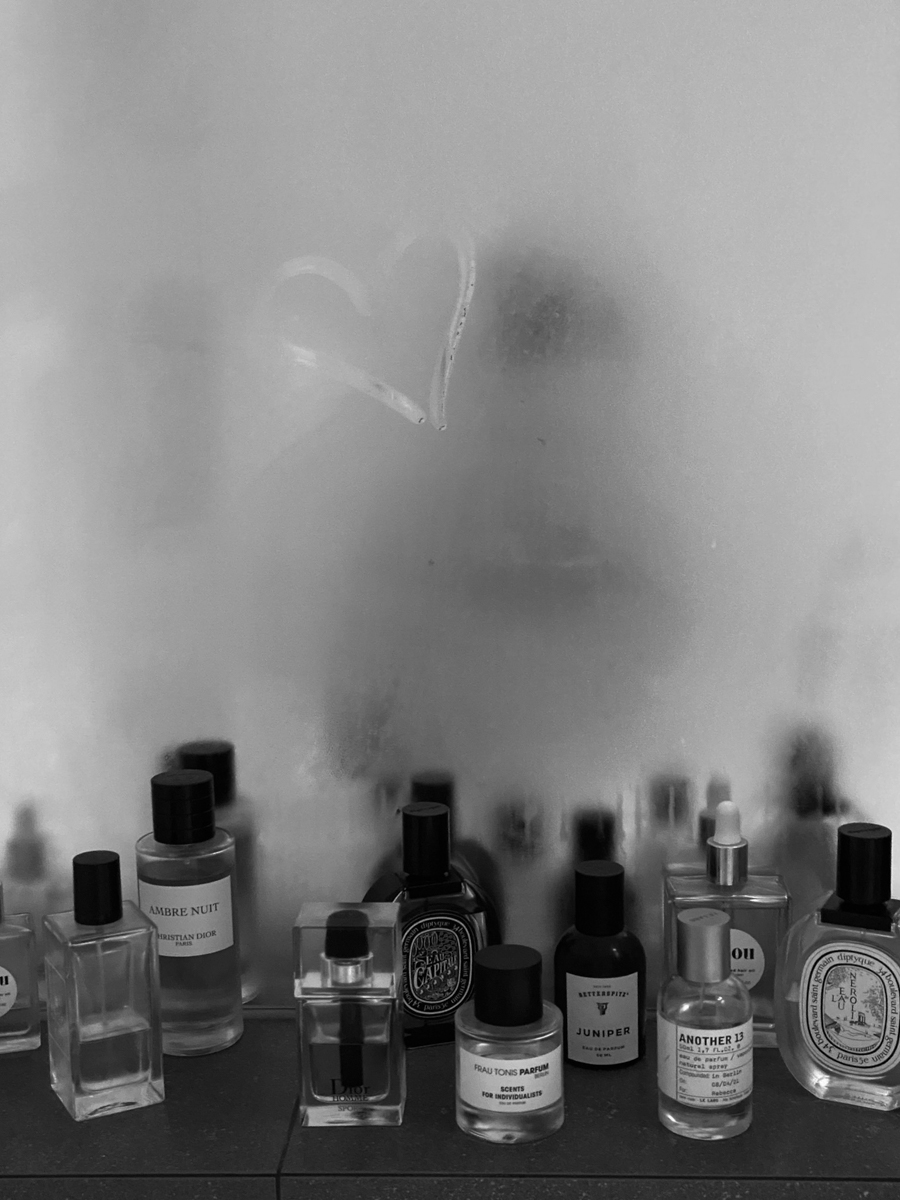 Bathroom Aesthetic, Perfume Collection, RG Daily Blog