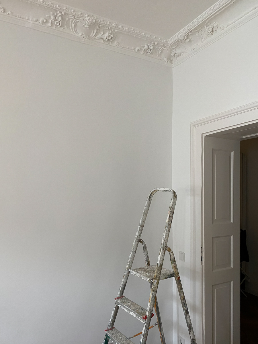 Painting Interior White, RG Daily Blog